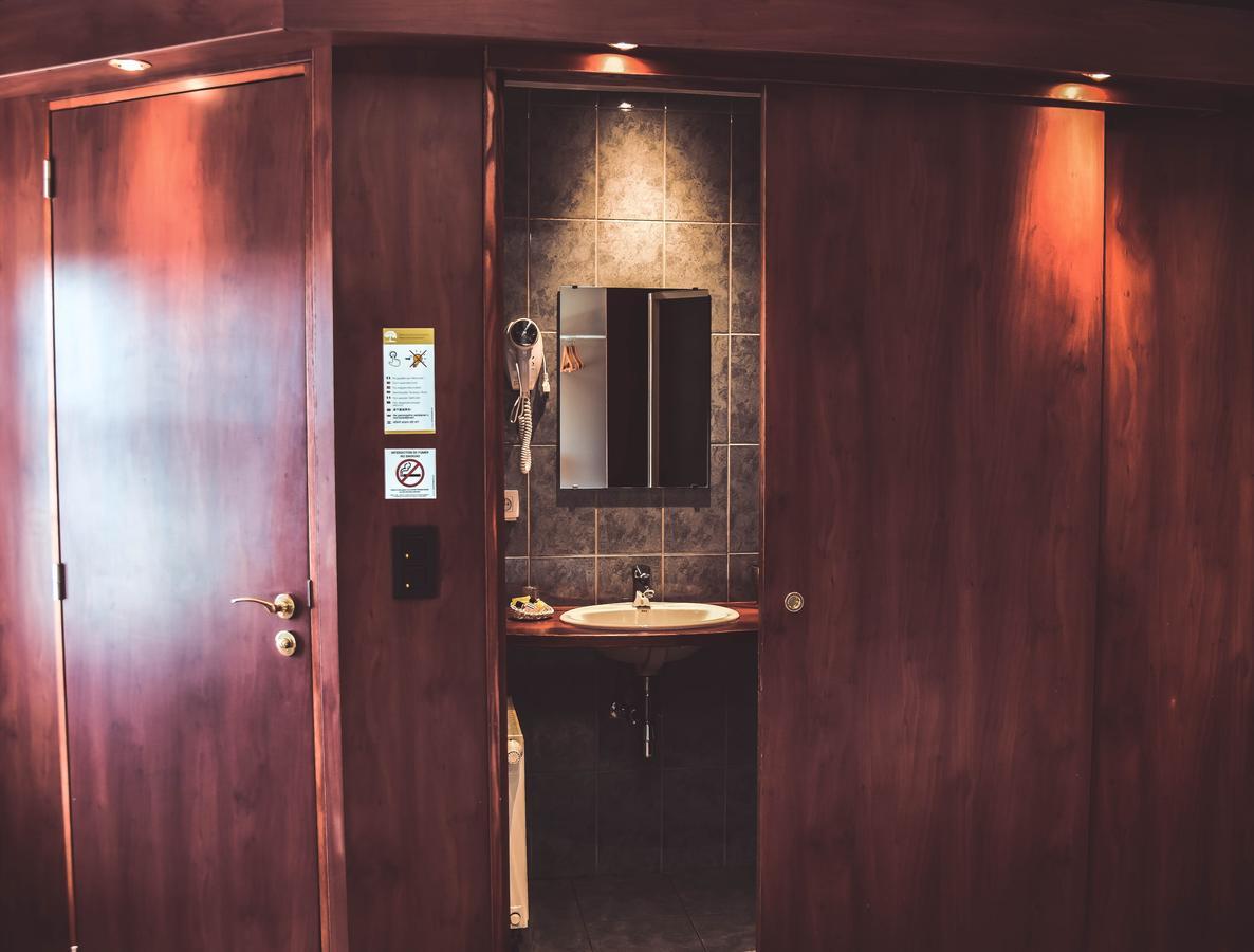 Hotel L'Etoile De Marie Rocroi المظهر الخارجي الصورة
